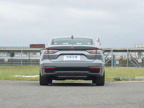 2026  2.0T  EcoBoost  