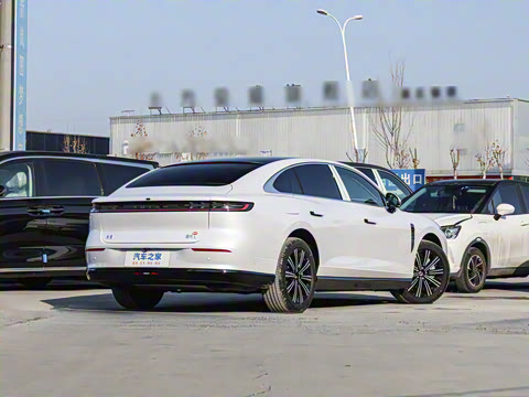 2026�� ����Max