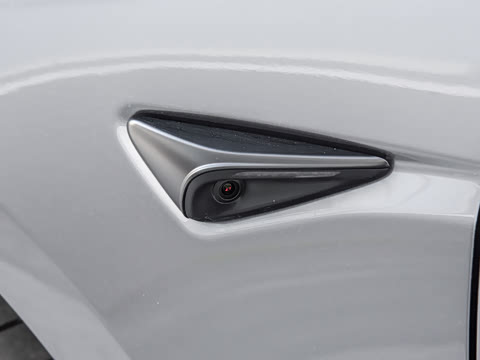 2025�� �Ŀ� ����������