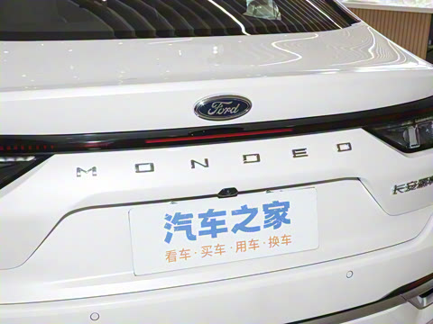 2025�� 2.0T EcoBoost ������