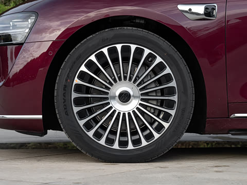 2025�� ���� ����Ultra