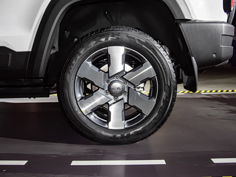 2025�� Ԫ�����а�