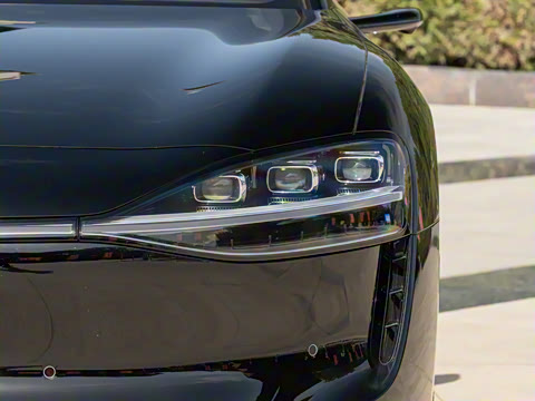 2025�� ���� Ultra��������