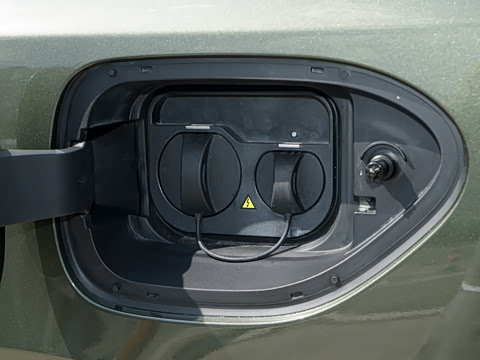 2026�� ���� 565 Plus