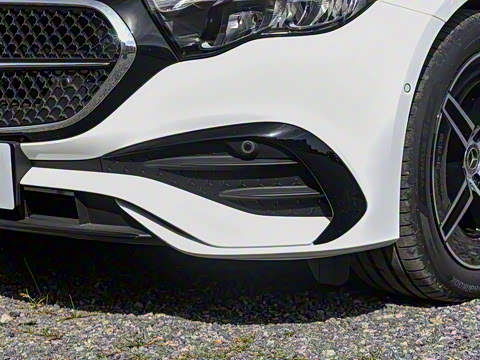 2026�� E 260 �˶���