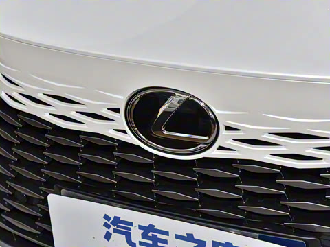 2026�� 350h ����������