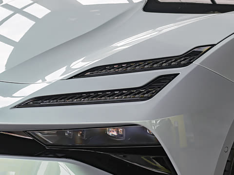 2026�� 600 SE 5��