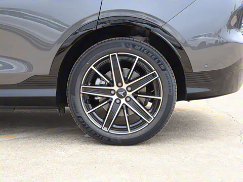 2025�� ����Ǭ����