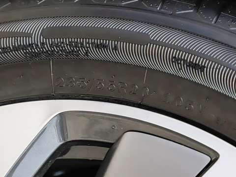 2025�� �Ŀ�  2.0T PHEV ���������� 7��