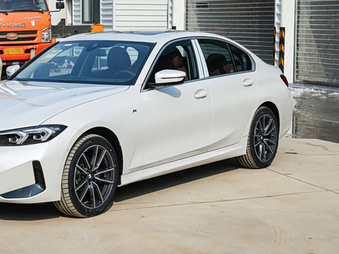 2026�� 325i M�˶���װ