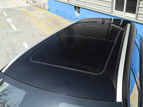 2027�� 2.0T ˫������������