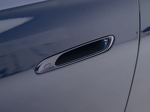 2026�� Z9S �����