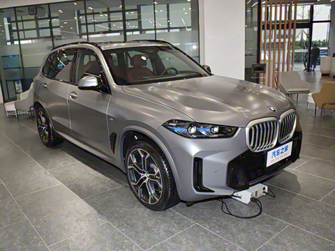 2026�� xDrive 40Li M�˶���ҹ��װ