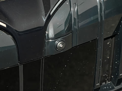 2026�� �Ŀ� 530Li ������ M�˶���װ