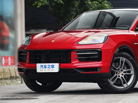 2025�� Cayenne Coup�� E-Hybrid 2.0T
