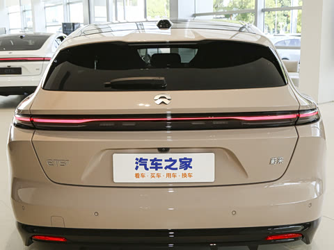 2025�� 100kWh Touring