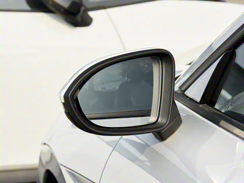 2026�� ���L 300TSI ��а�