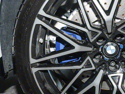 2024�� X6 M ������