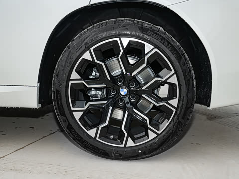 2026�� xDrive30L ������ M�˶���ҹ��װ