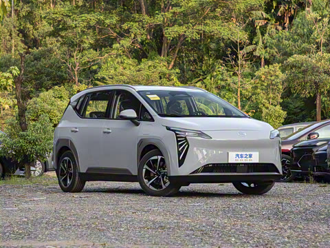 2025�� Plus 610 ������