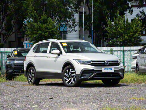 2025�� ���ڿ� 300TSI �Զ��������ڰ�