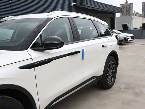 2025�� �Ŀ� 2.0T ����������