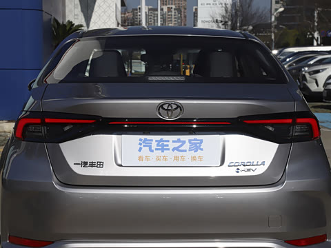 2026�� 1.8L ˫�� ��Ӣ��