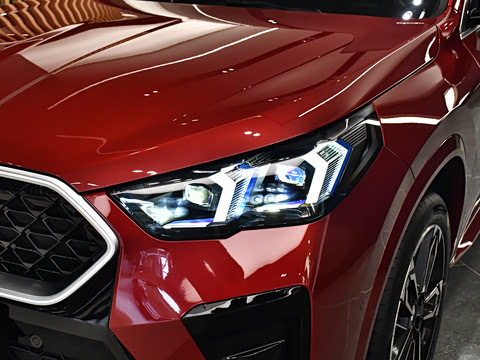 2025�� sDrive25i M�˶���װ