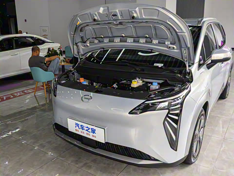 2025�� Plus 430 ������