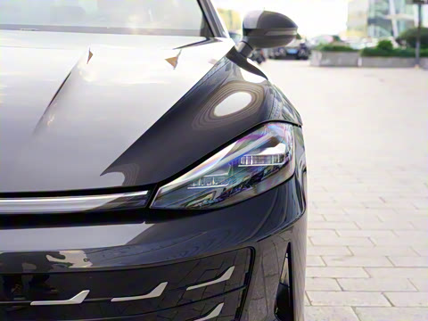 2026�� ���L 300TSI ��а�