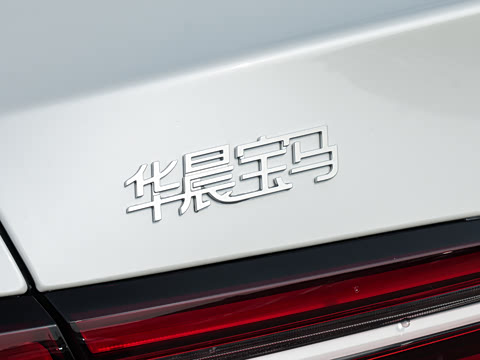 2026�� �Ŀ� 525Li M�˶���װ