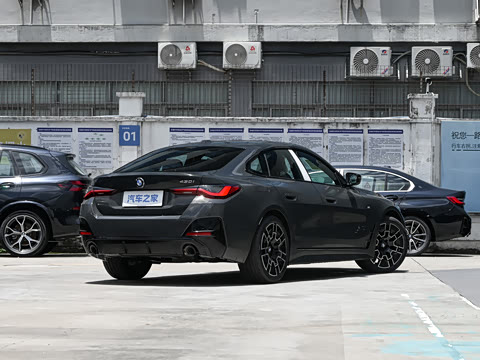2026�� 430i Gran Coupe M�˶���ҹ��װ