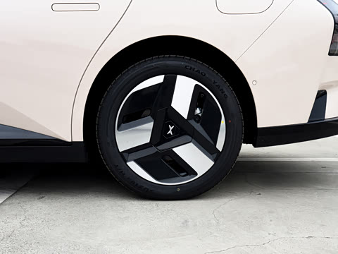2026�� 610 �������� Max