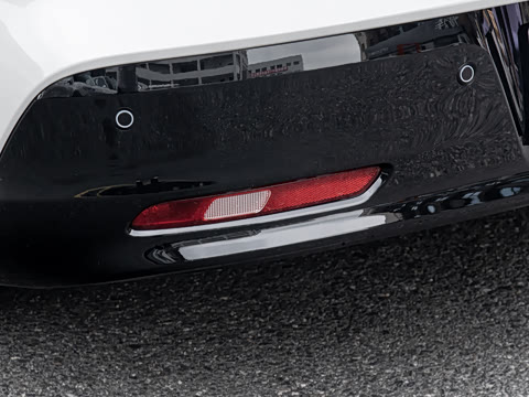 2027�� 590������
