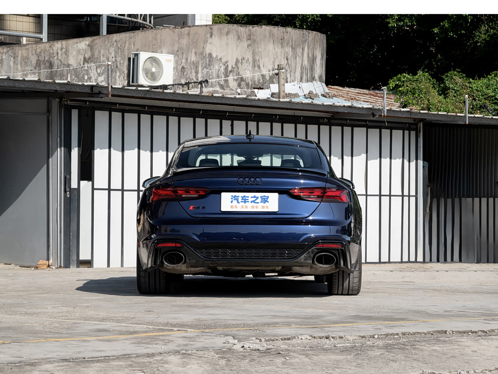 Audi RS 5 III (B10), Лифтбек: фото поколения