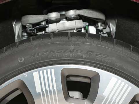 2025�� 102kWh ��ƽ���ر��