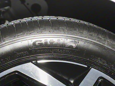 2025�� �Ŀ�� 300TSI R-Line