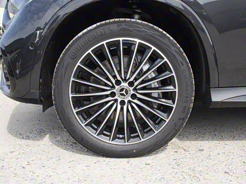 2026�� GLC 300 4MATIC ����SUV