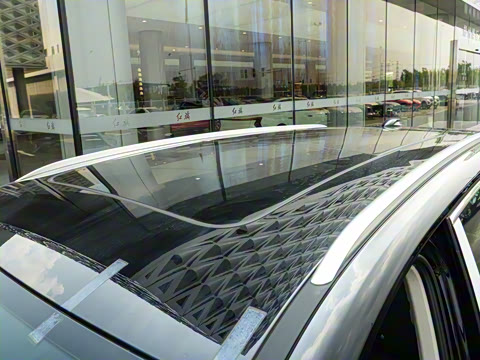 2025�� 2.0T PHEV ����200��������� 7��