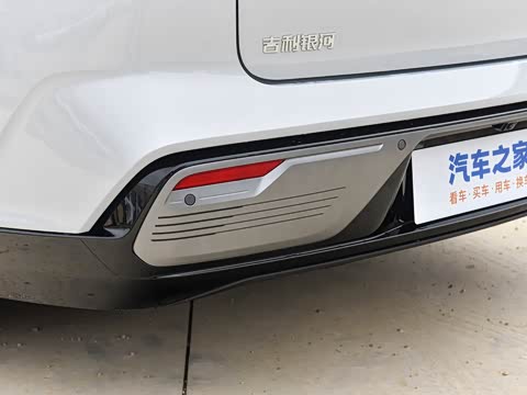 2026�� 225km EM-i Զ�����ǺӰ�