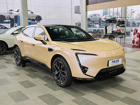 2025�� �Ŀ� Max ���̰�