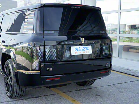 2025�� ������