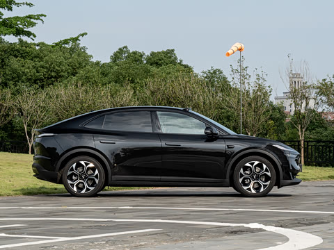 2026�� 85kWh Max+