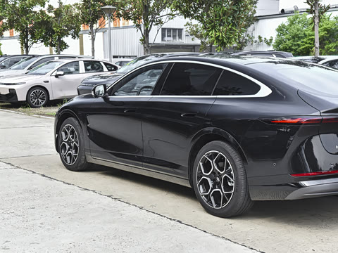 2026�� ������������� 730�콢��