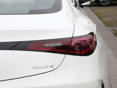2026�� �Ŀ� CLE 300 4MATIC �����ͽ��ܳ�