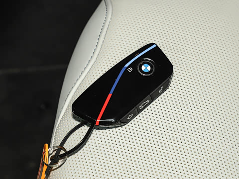 2025�� M5
