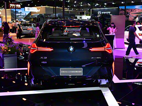 2025�� xDrive30L ������ M�˶���ҹ��װ