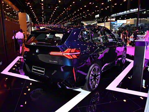 2025�� xDrive30L ������ M�˶���ҹ��װ