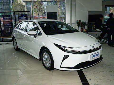 2026�� 1.8L ˫�� �ȷ��