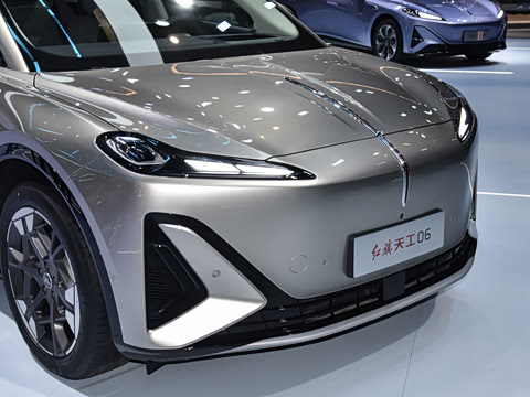 2025�� 730 ���� ��ѡ��